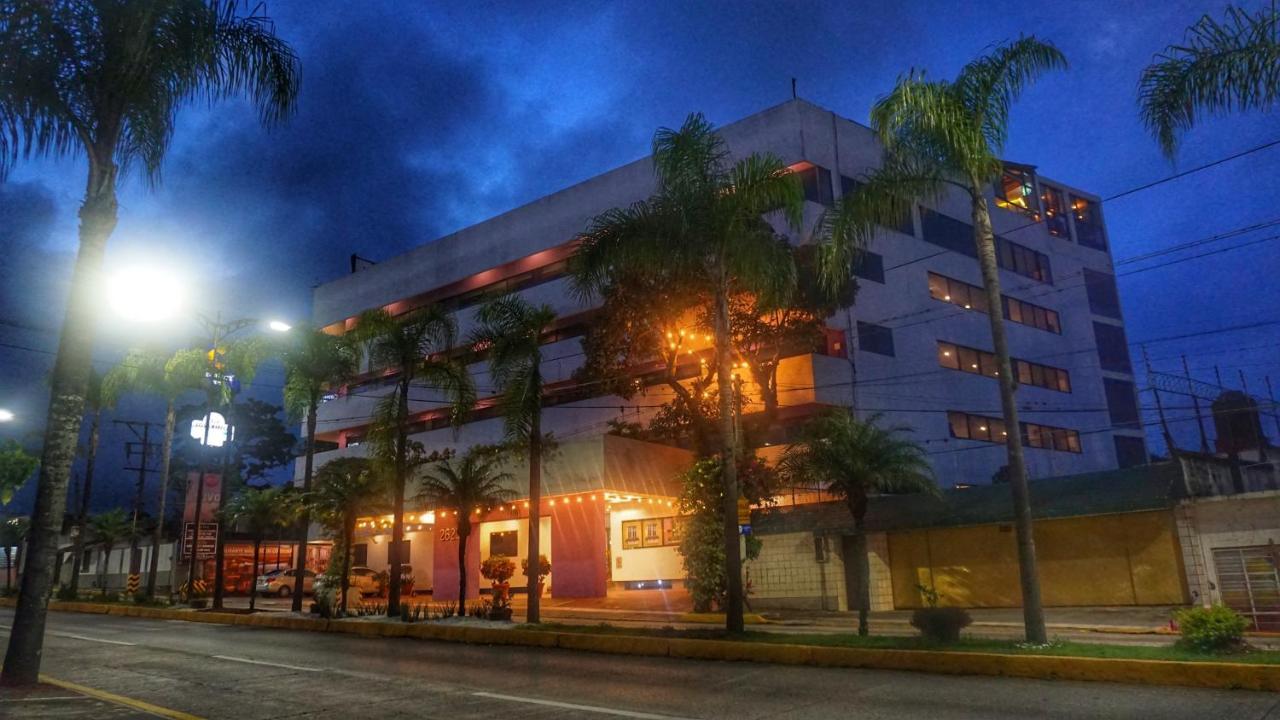 Comfort Inn Cordoba Bagian luar foto