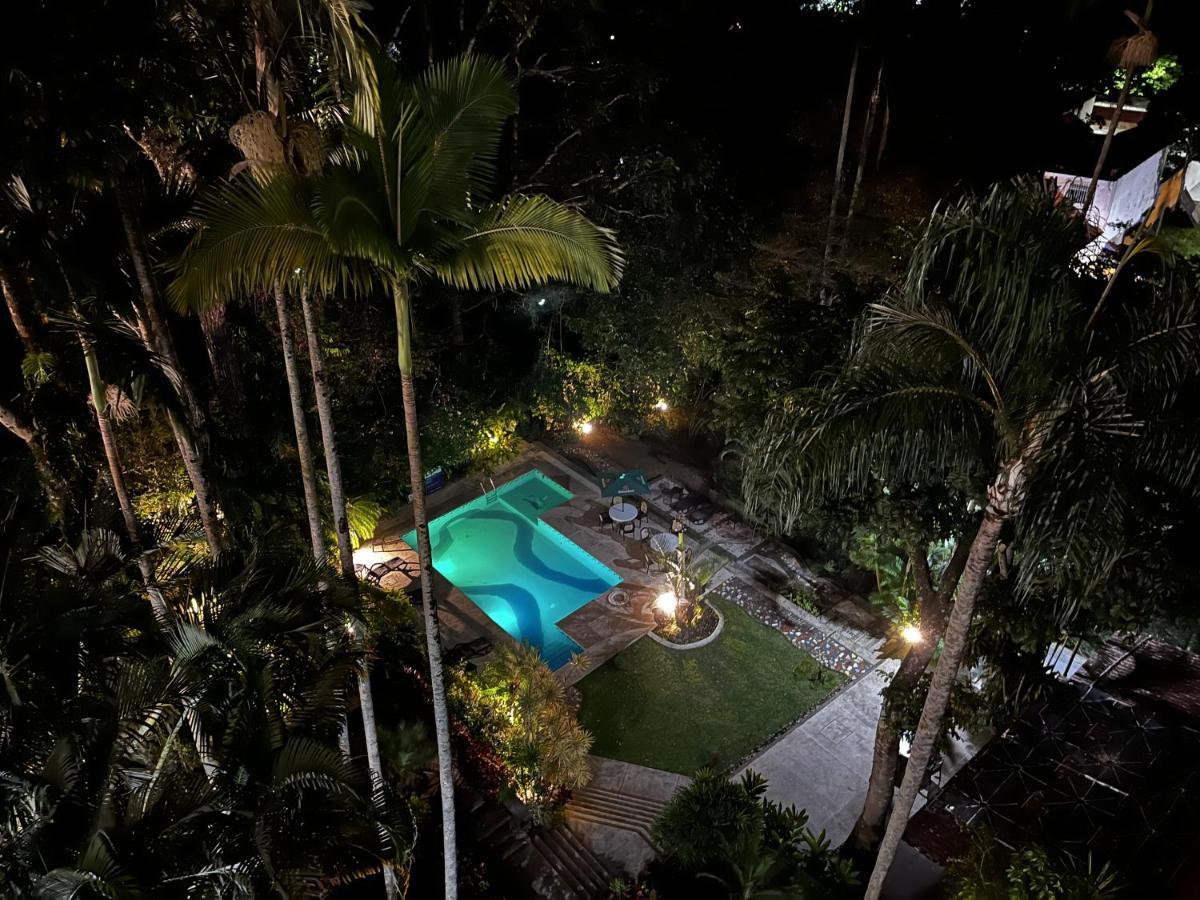 Comfort Inn Cordoba Bagian luar foto