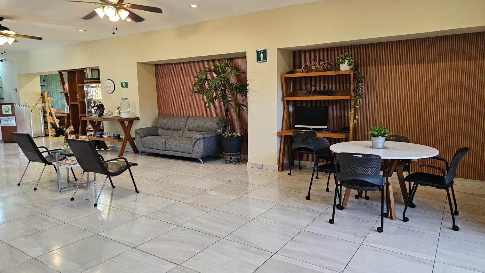 Comfort Inn Cordoba Bagian luar foto