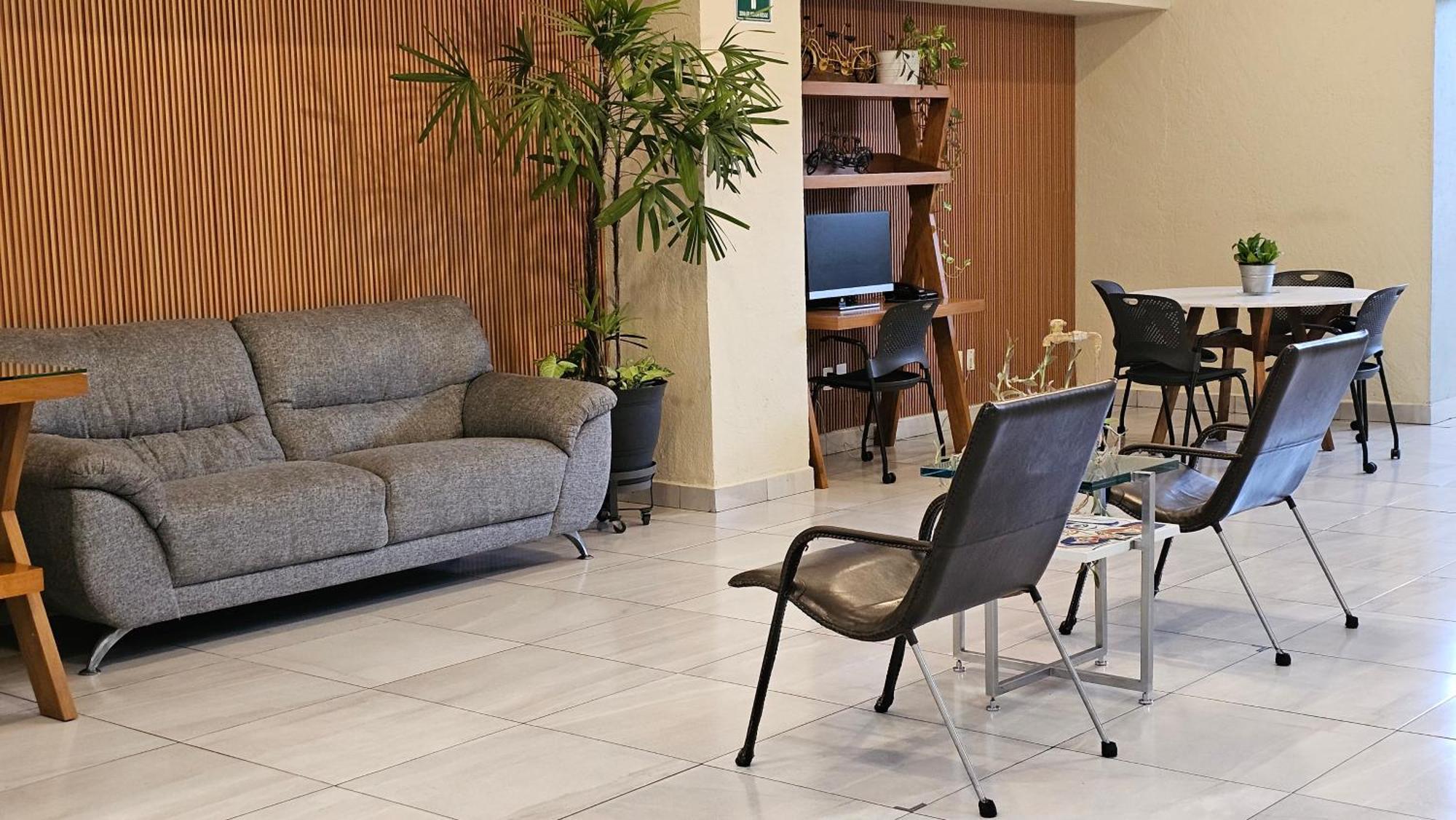Comfort Inn Cordoba Bagian luar foto