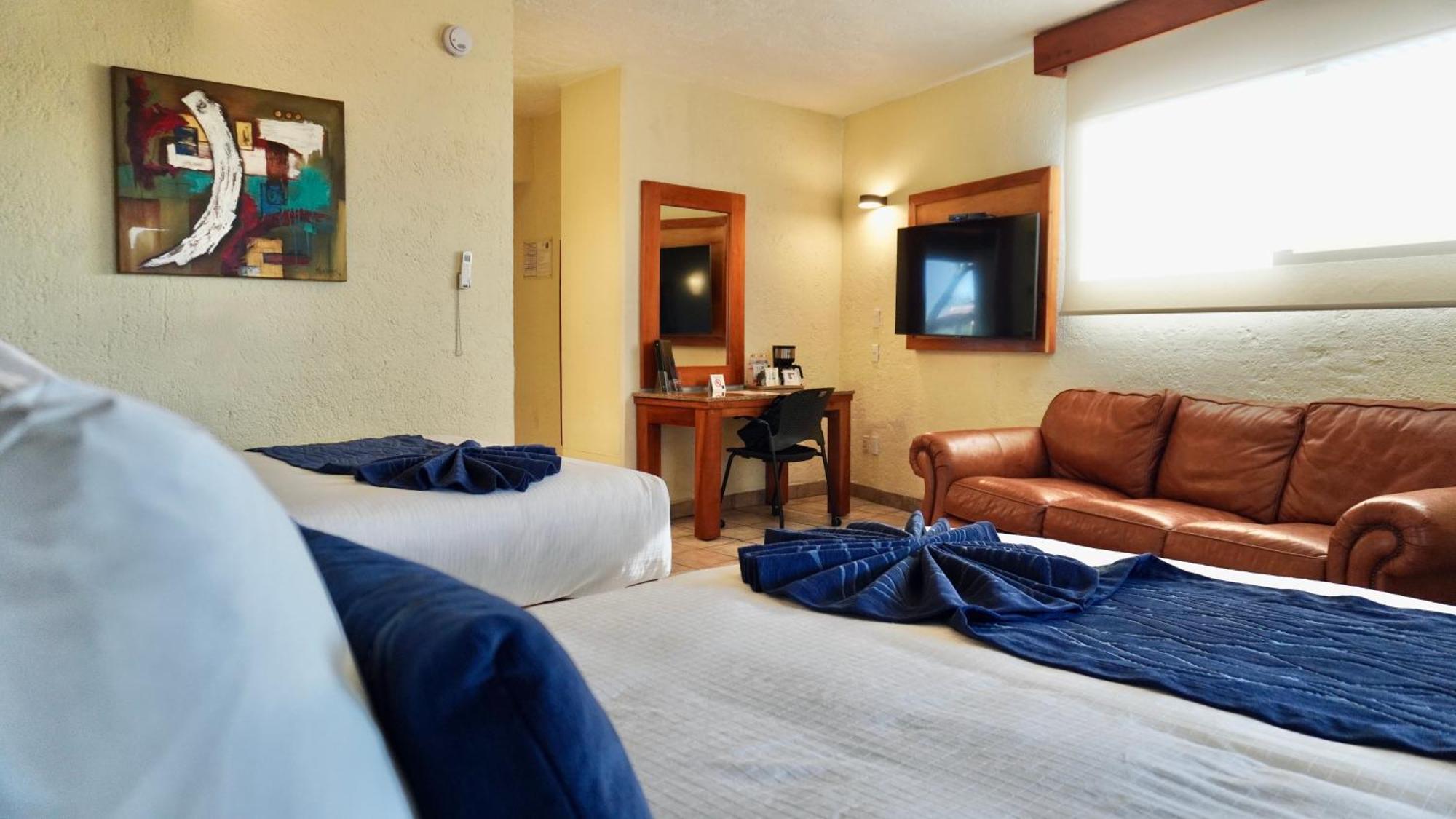 Comfort Inn Cordoba Bagian luar foto